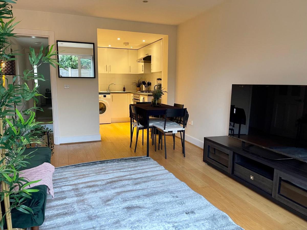Mapesbury Dell Apartment ลอนดอน ภายนอก รูปภาพ